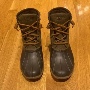 Women’s Sperry Duck Boots